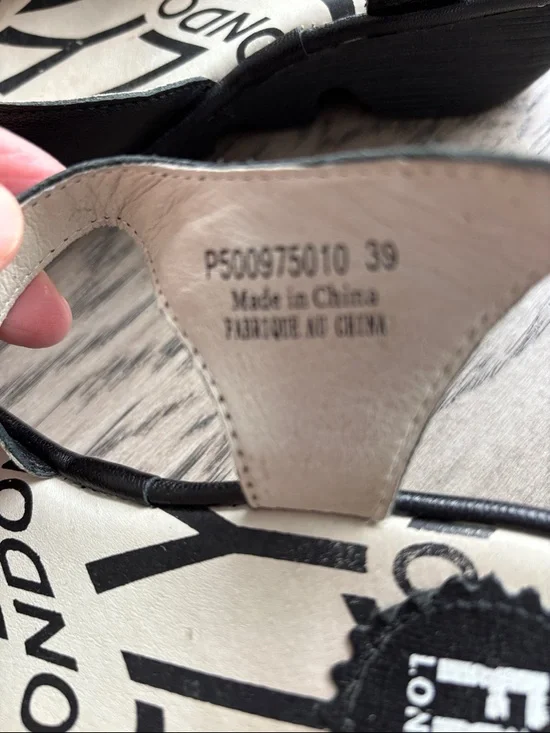 Fly London Black Leather Cross-Strap Slingback Mules - Picture 7 of 9